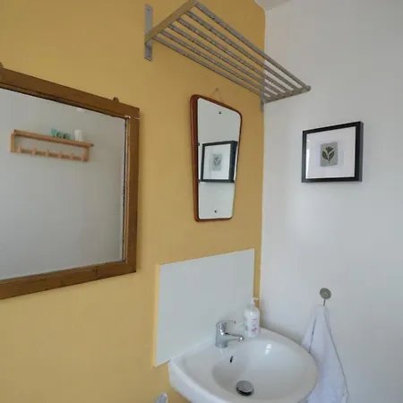 بيت للعطل 2 Bedroom In Gloucester Road